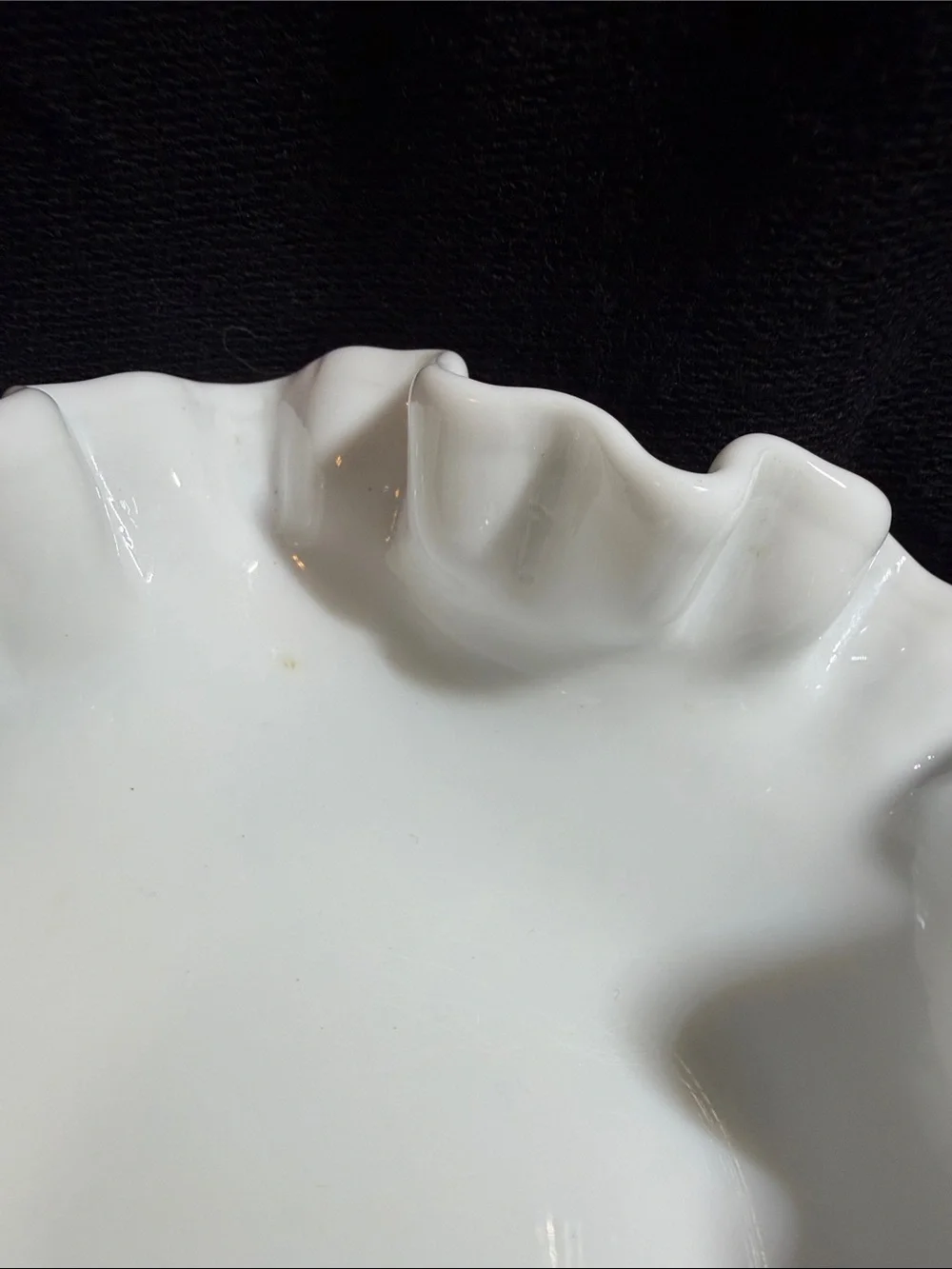 Vintage Fenton Milk Glass Hobnail Bowl With Ruffled Edge ashtray